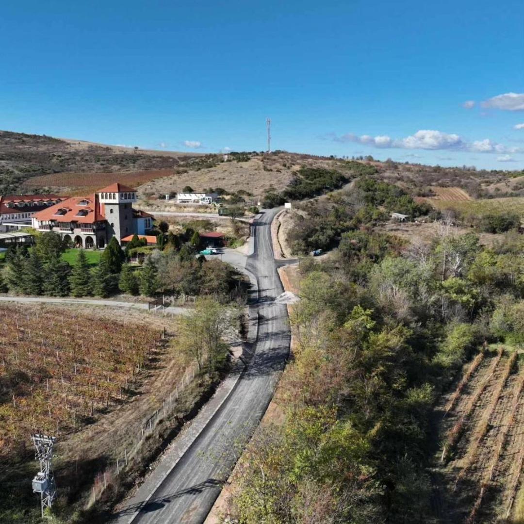 Popova Kula Hotel & Winery Demir Kapija Bagian luar foto