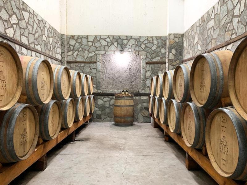 Popova Kula Hotel & Winery Demir Kapija Bagian luar foto