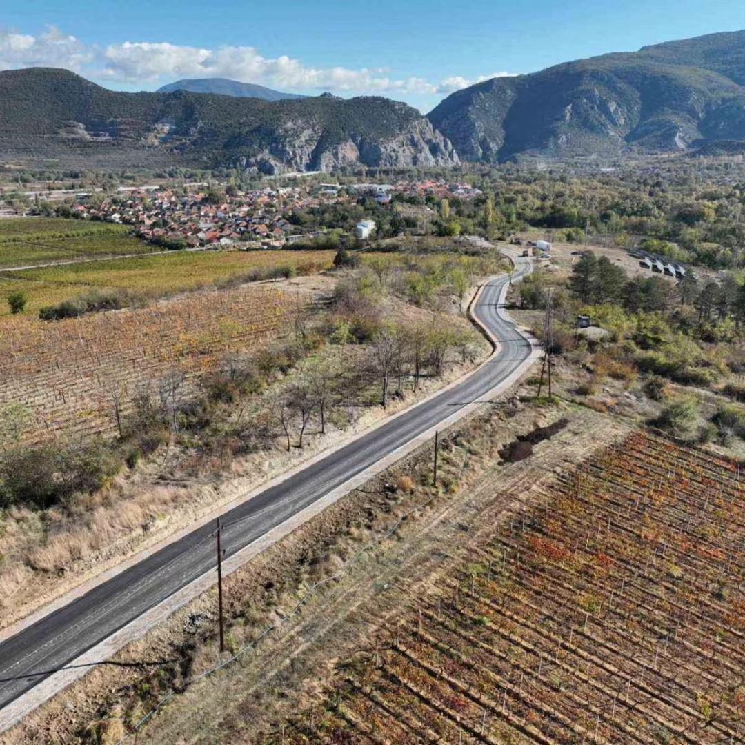 Popova Kula Hotel & Winery Demir Kapija Bagian luar foto